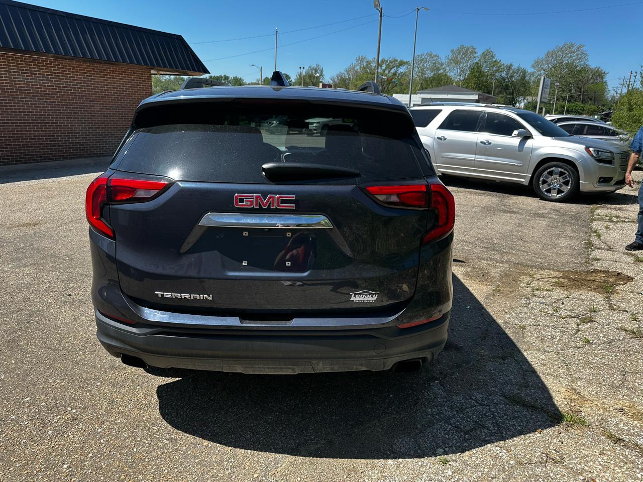 GMC Terrain FWD 4dr SLE 2018