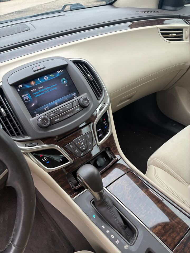 Buick LaCrosse 4dr Sdn Base FWD 2014