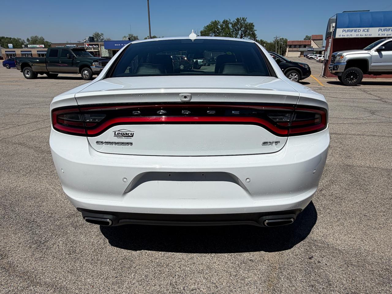 Dodge Charger SXT Plus RWD 2018