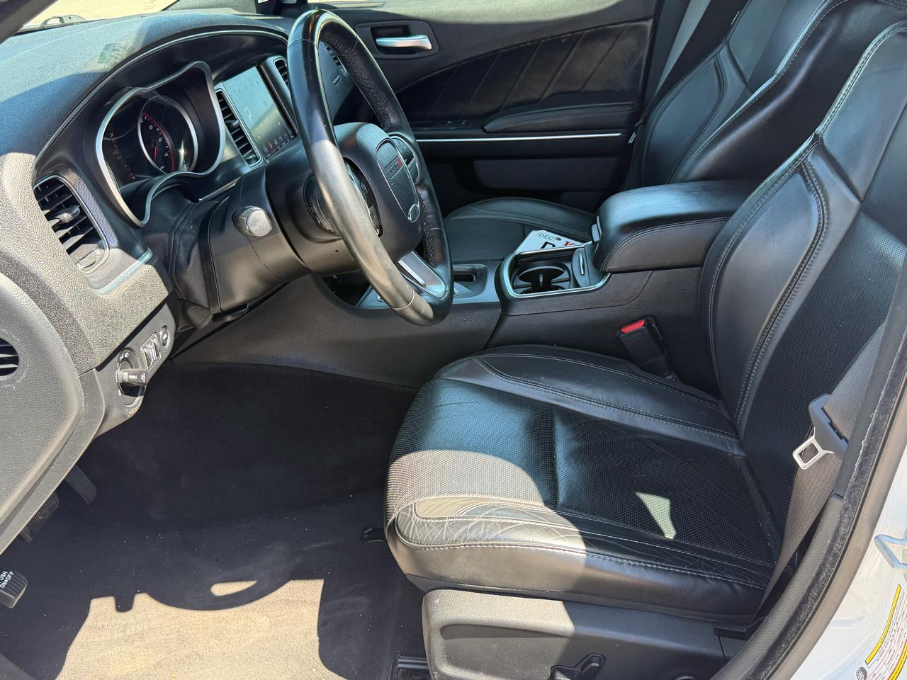 Dodge Charger SXT Plus RWD 2018