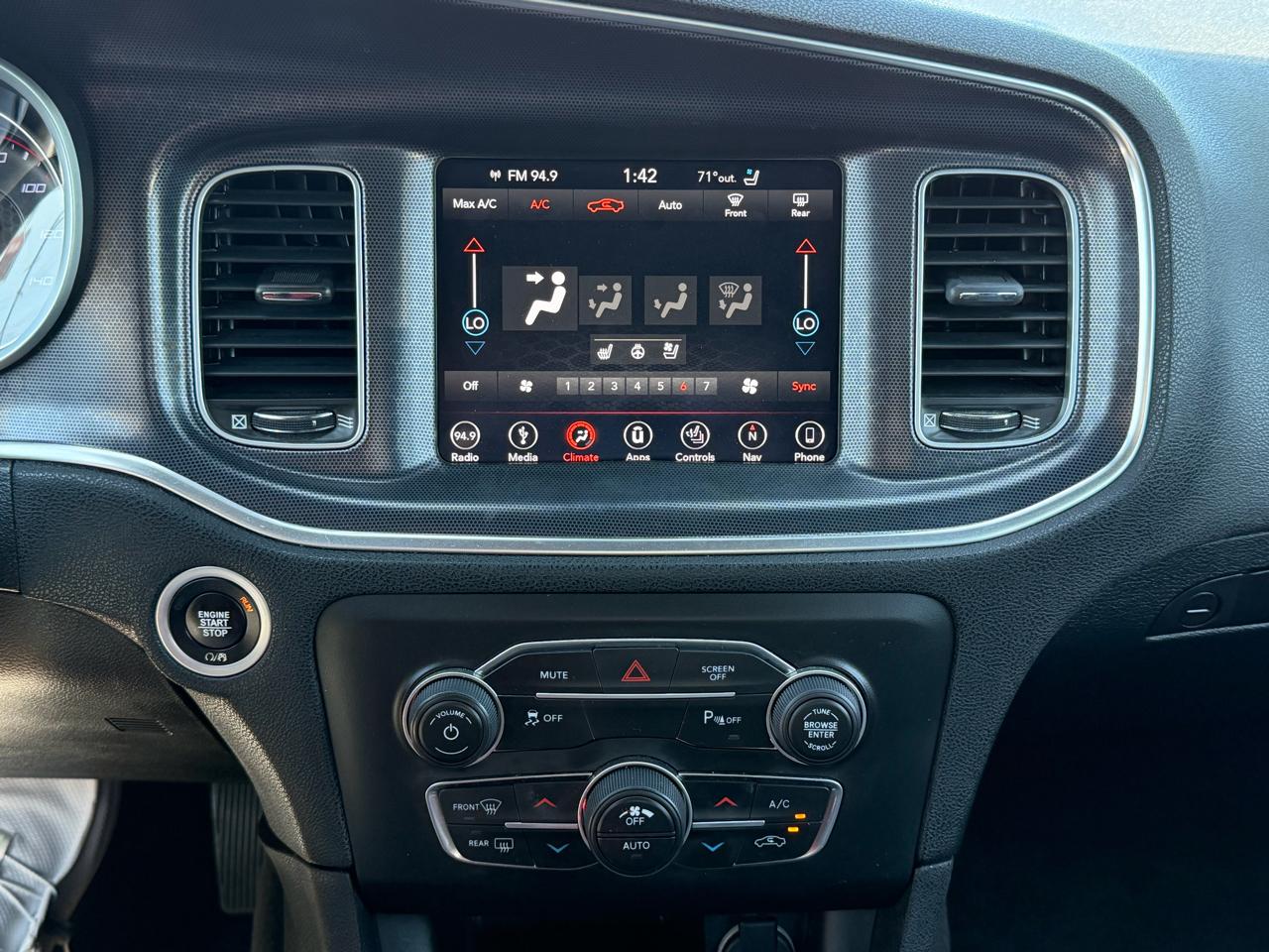 Dodge Charger SXT Plus RWD 2018