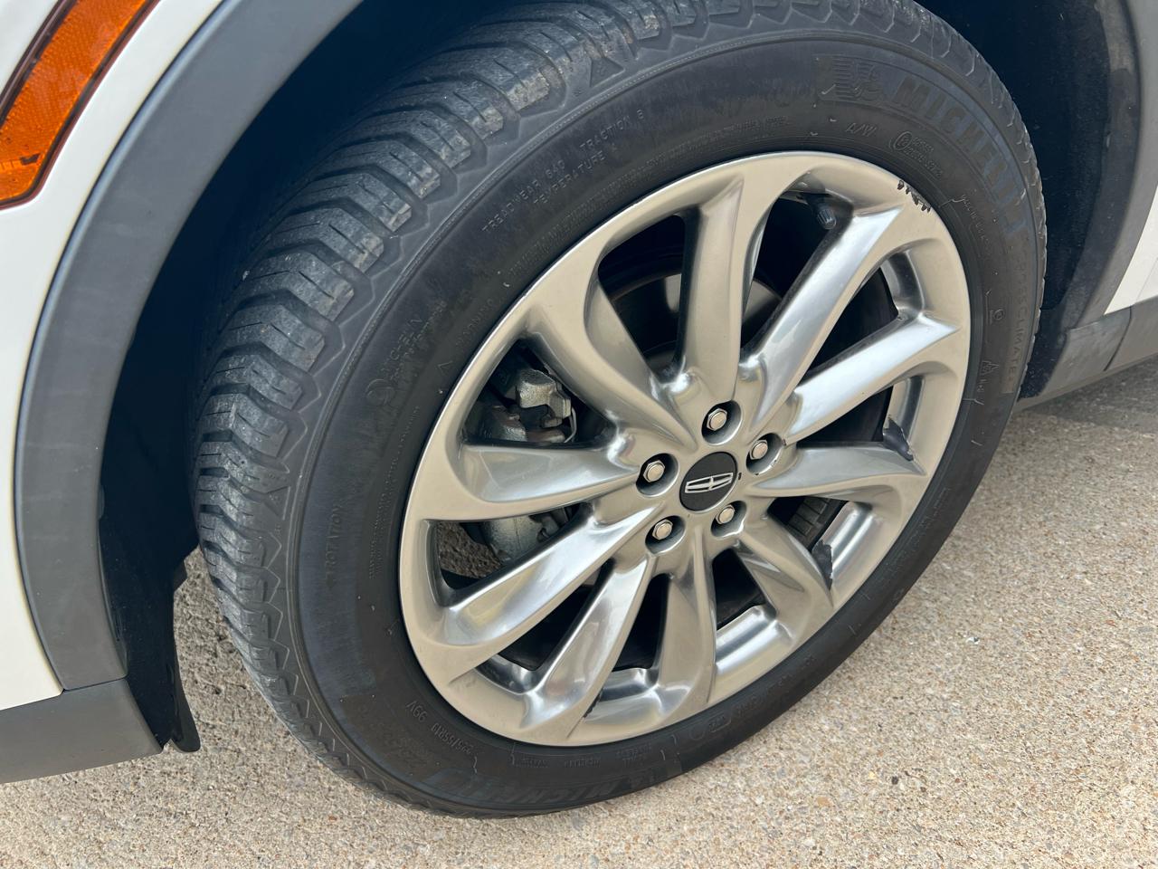 Lincoln Corsair Standard FWD 2020