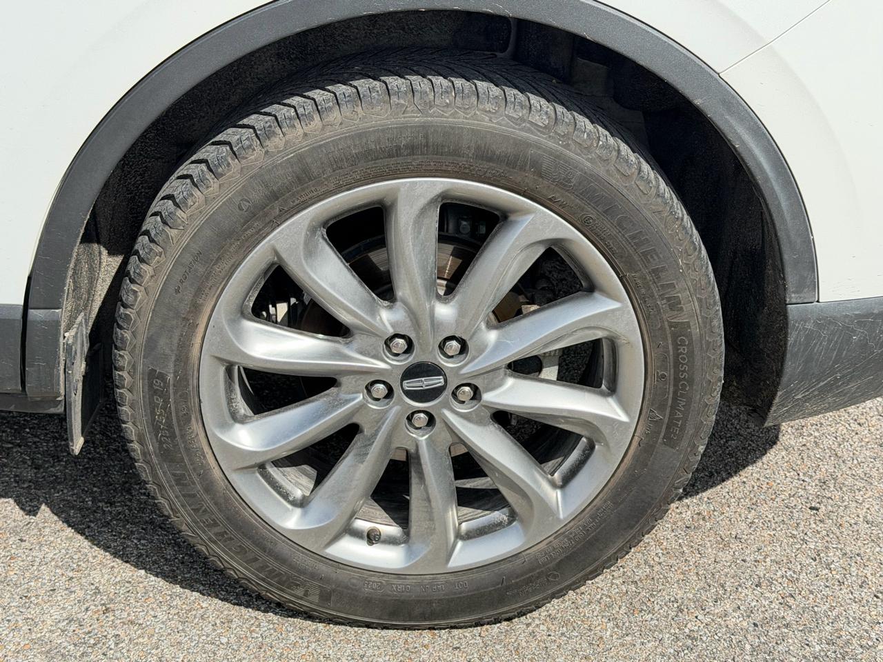 Lincoln Corsair Standard FWD 2020