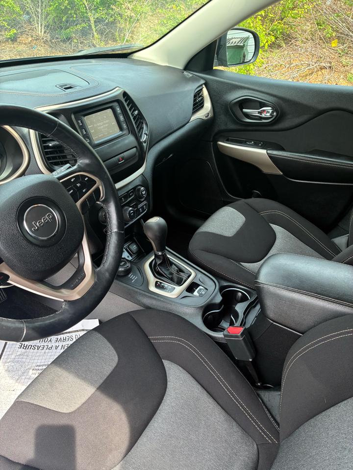 Jeep Cherokee Latitude 4x4 2018