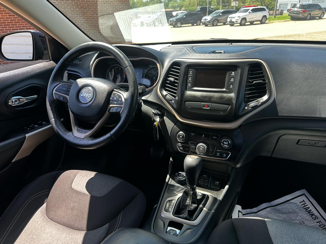 Jeep Cherokee Latitude 4x4 2018