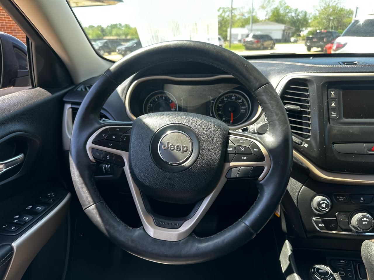 Jeep Cherokee Latitude 4x4 2018