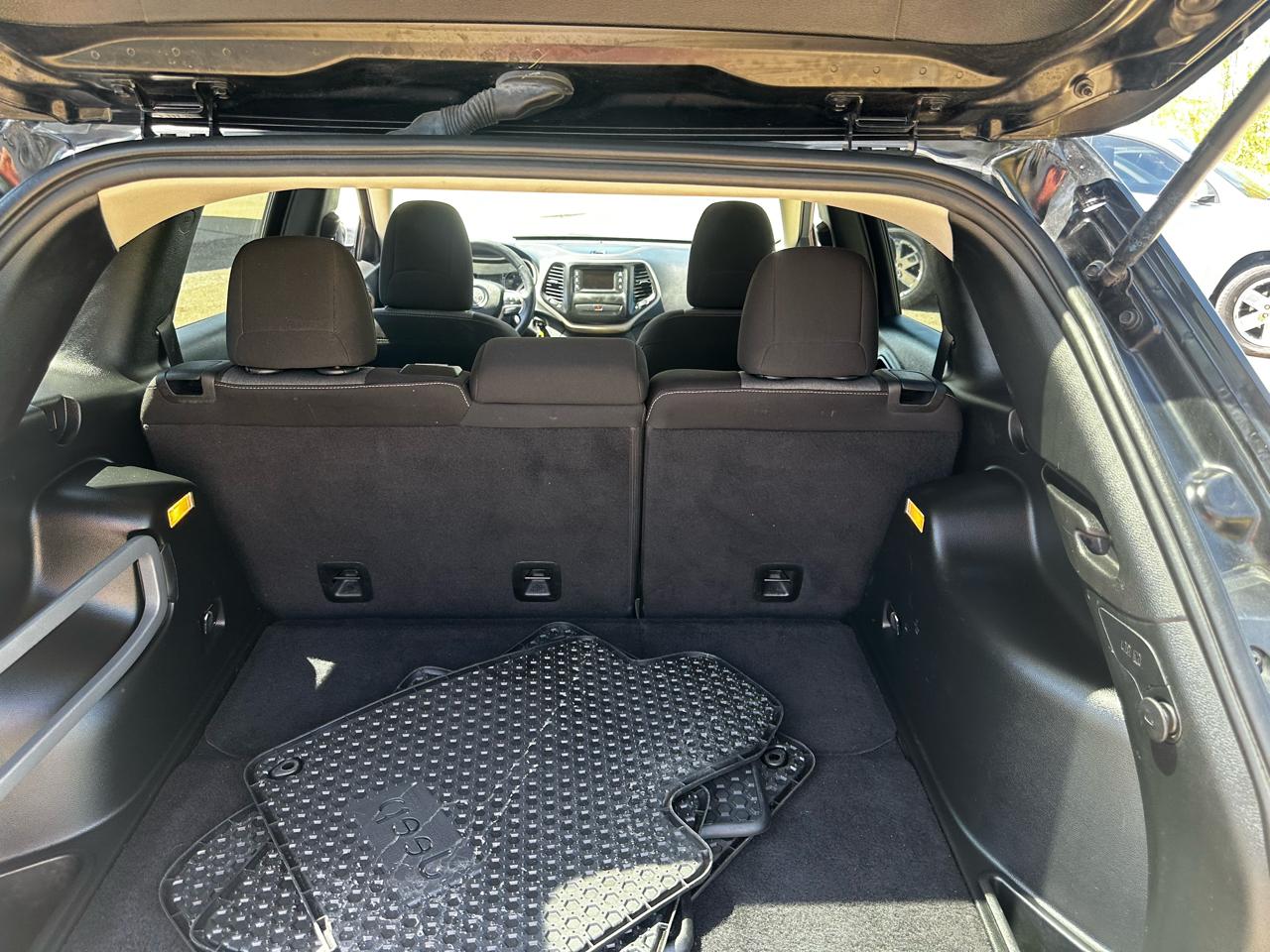 Jeep Cherokee Latitude 4x4 2018