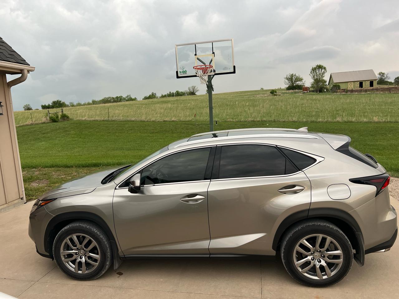 Lexus NX 200t AWD 4dr 2016