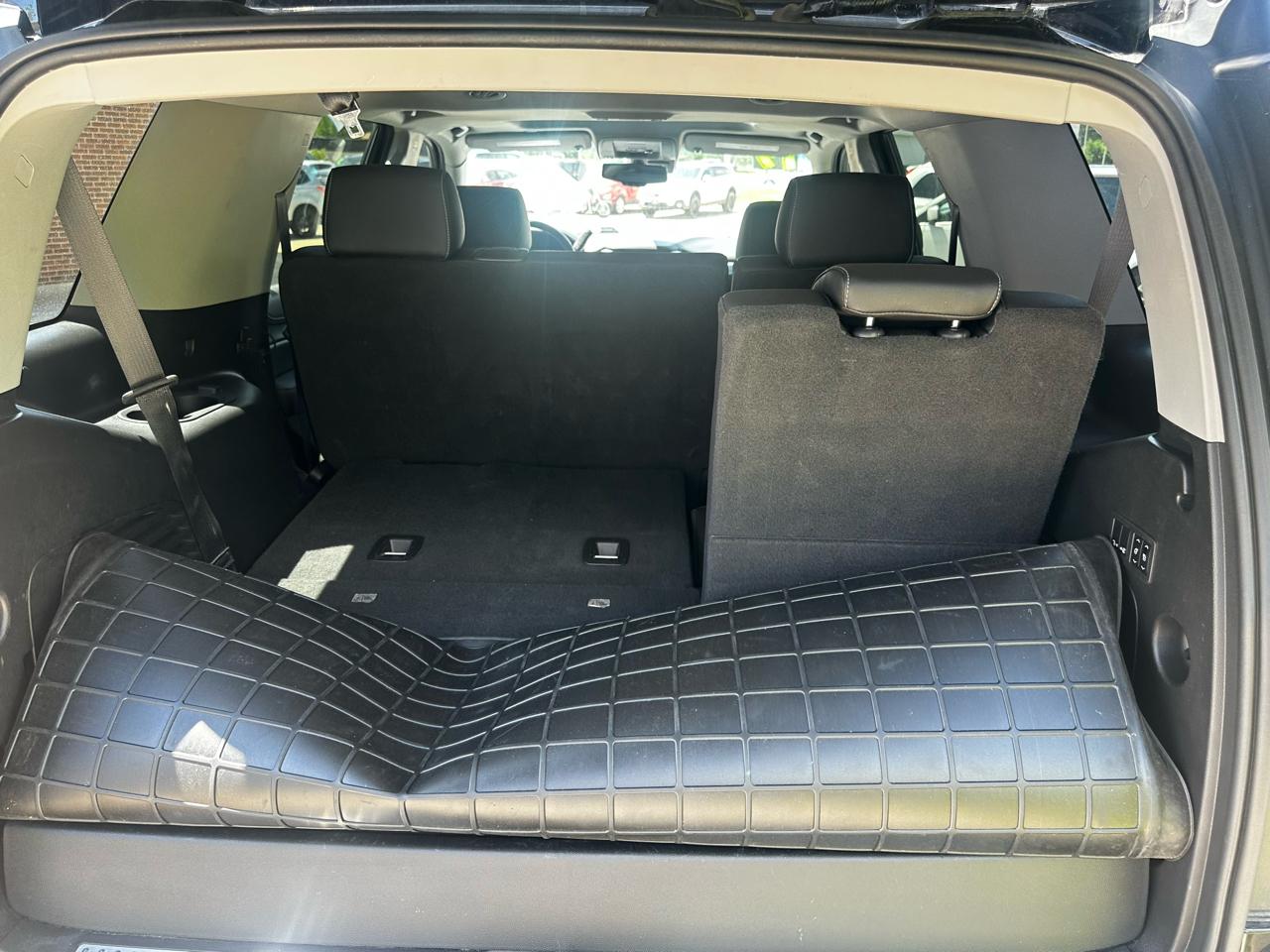 GMC Yukon 4WD 4dr SLT 2019