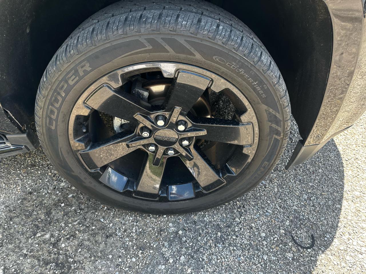 GMC Yukon 4WD 4dr SLT 2019