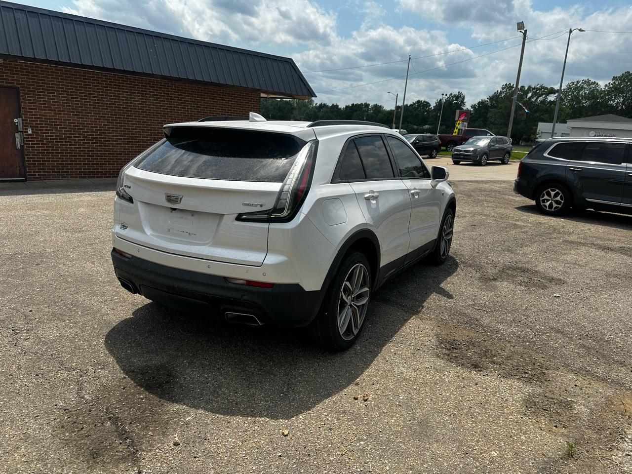 Cadillac XT4 FWD 4dr Sport 2019