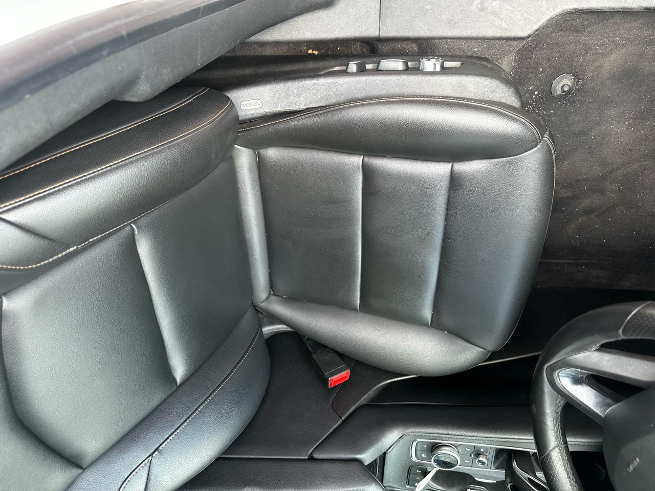 Cadillac XT4 FWD 4dr Sport 2019