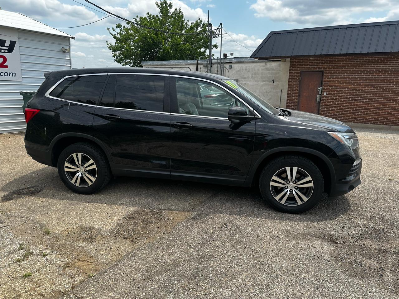 Honda Pilot EX-L w/Navigation AWD 2017