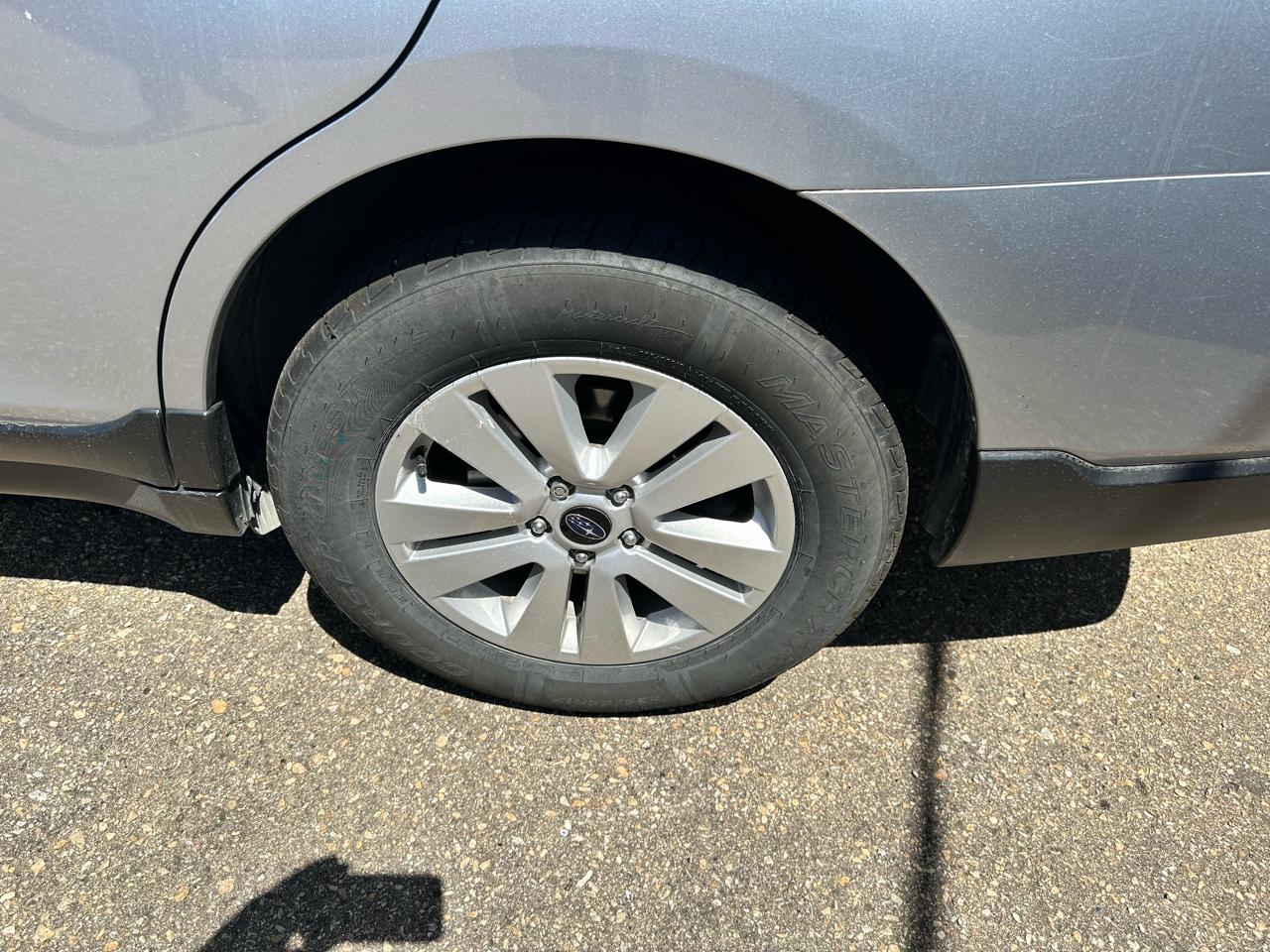 Subaru Outback 2.5i Premium 2019