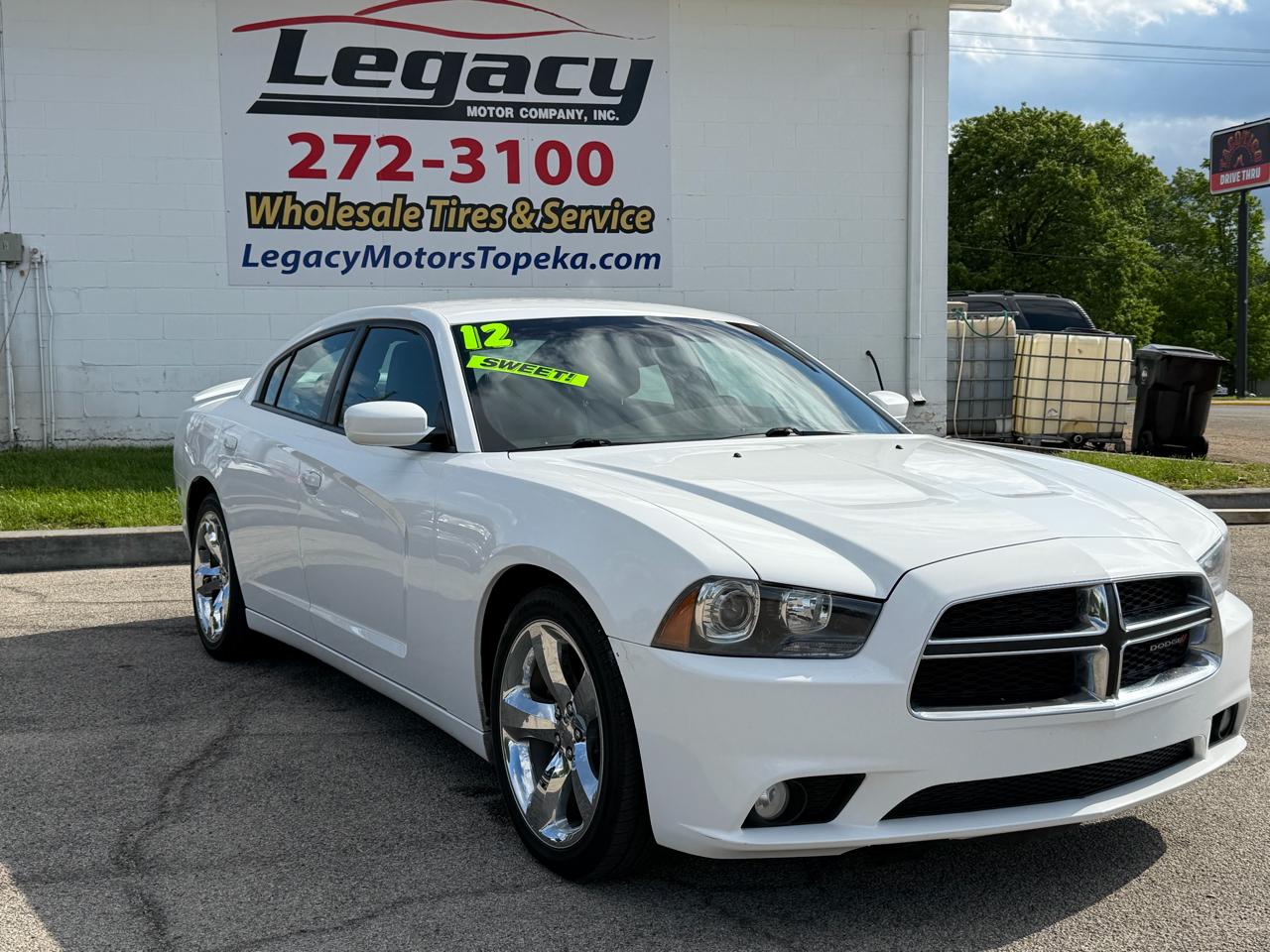 Dodge Charger 4dr Sdn SXT Plus RWD 2012