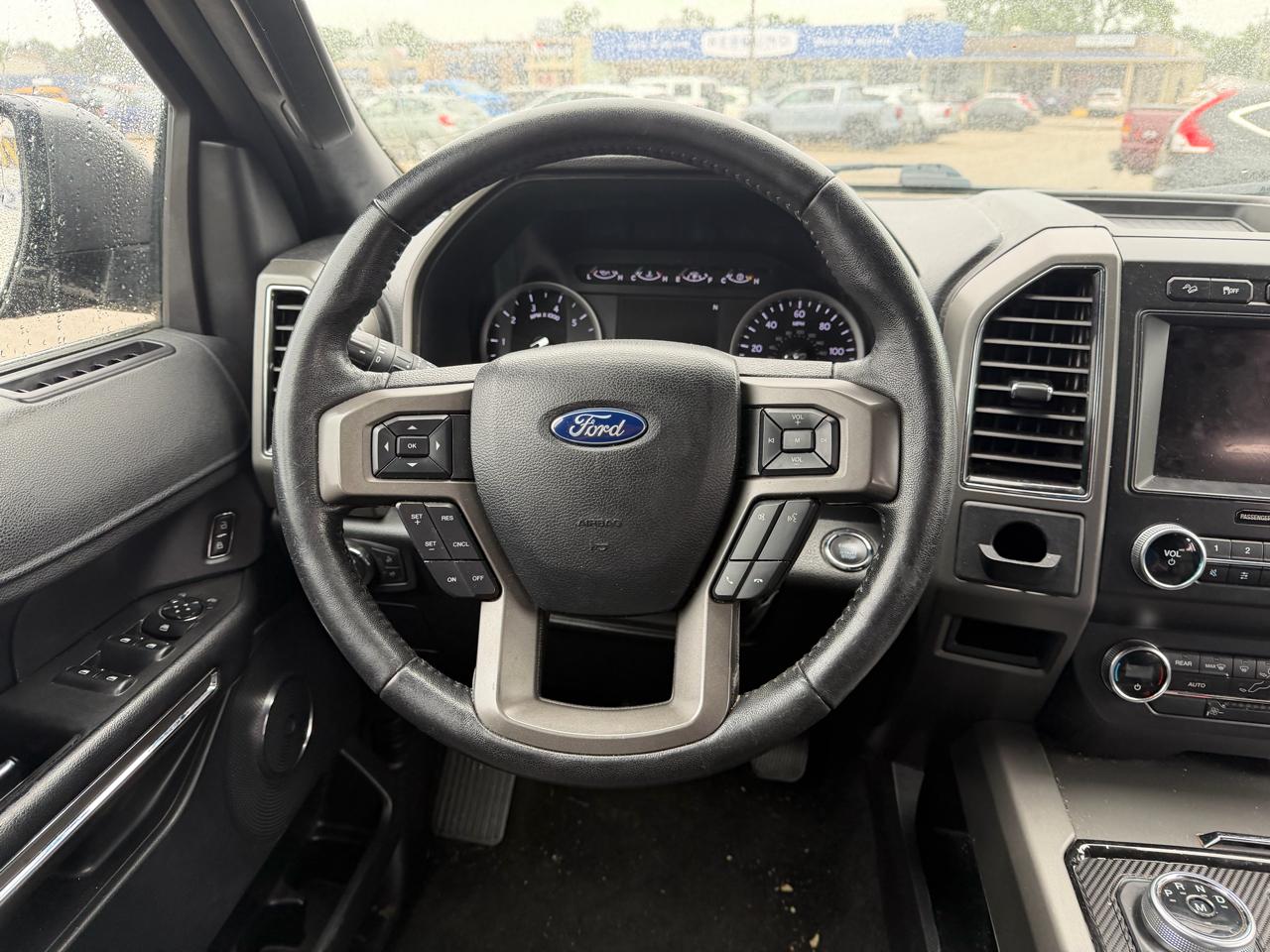 Ford Expedition XLT 4x4 2019