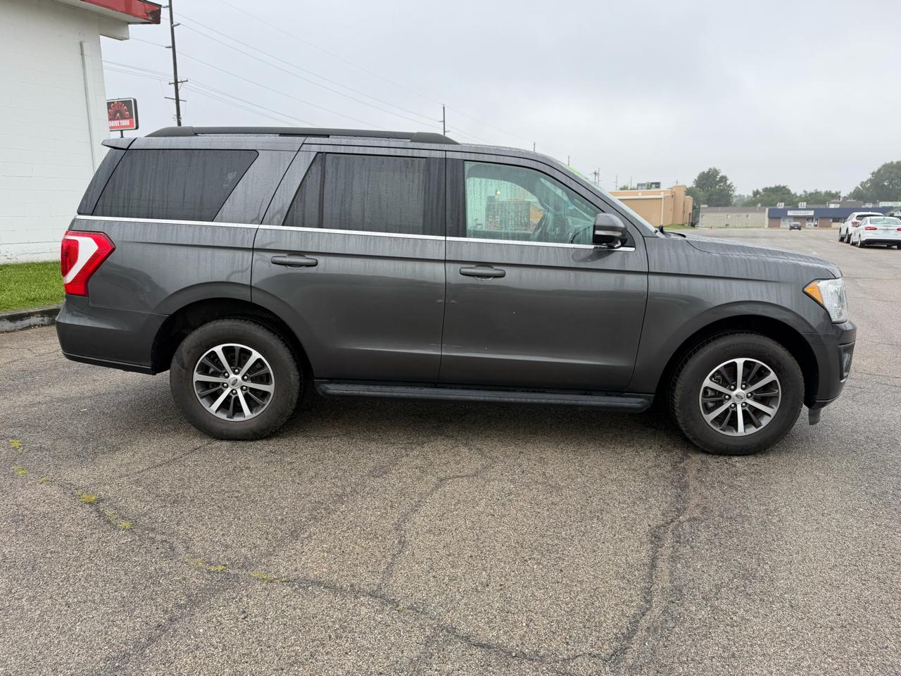 Ford Expedition XLT 4x4 2019