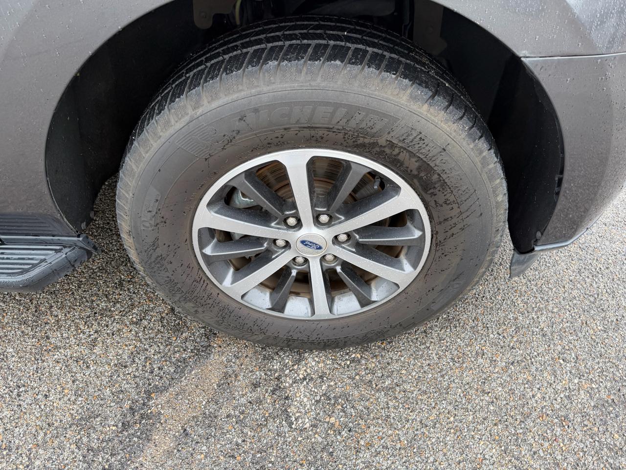 Ford Expedition XLT 4x4 2019