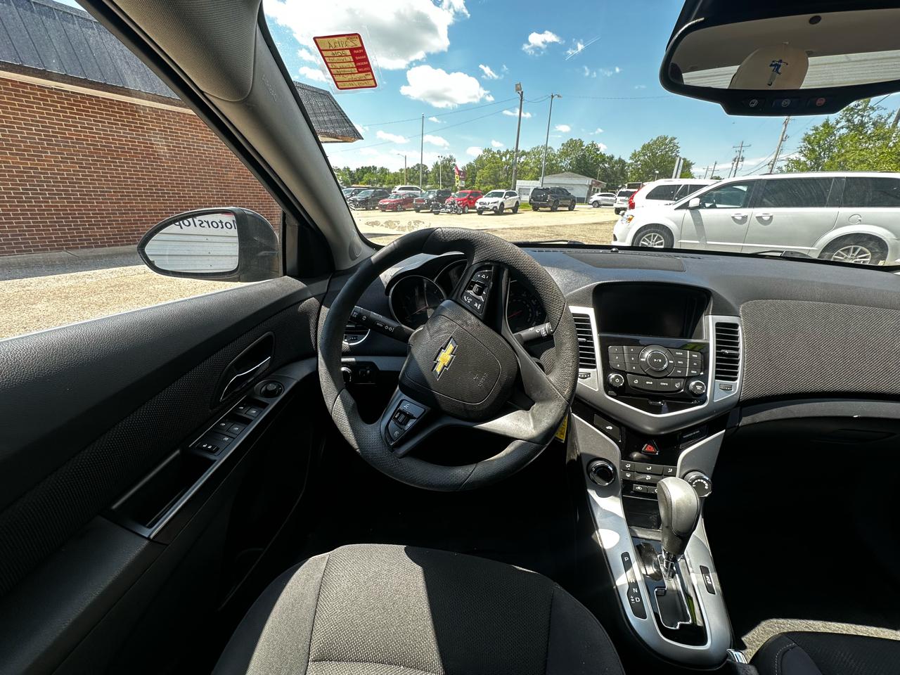 Chevrolet Cruze Limited 4dr Sdn Auto LT w/1LT 2016