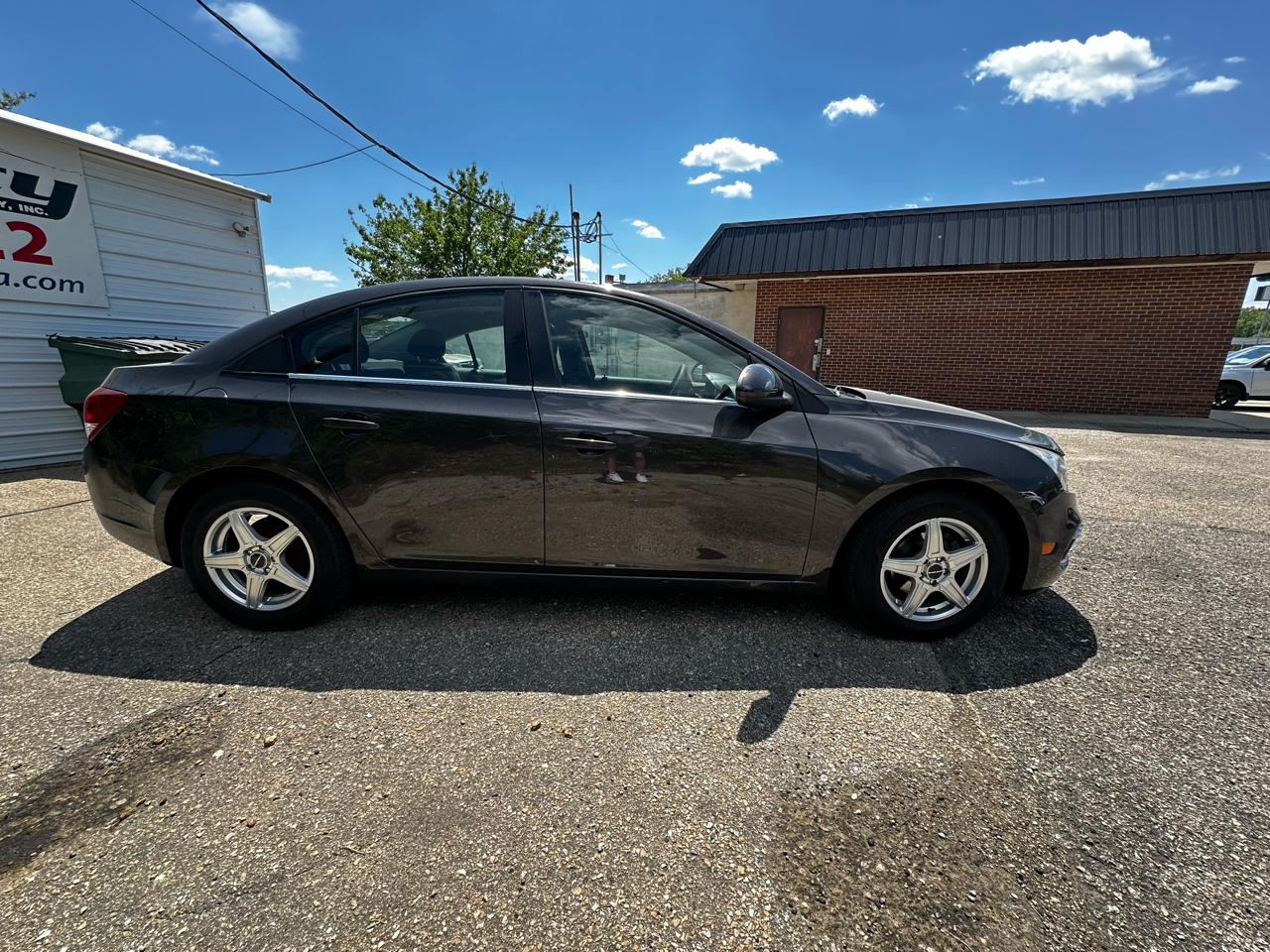 Chevrolet Cruze Limited 4dr Sdn Auto LT w/1LT 2016