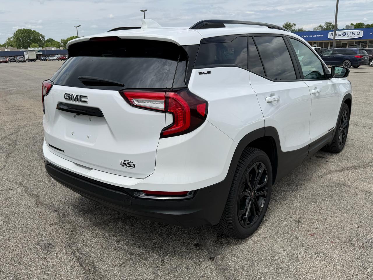 GMC Terrain FWD 4dr SLE 2022