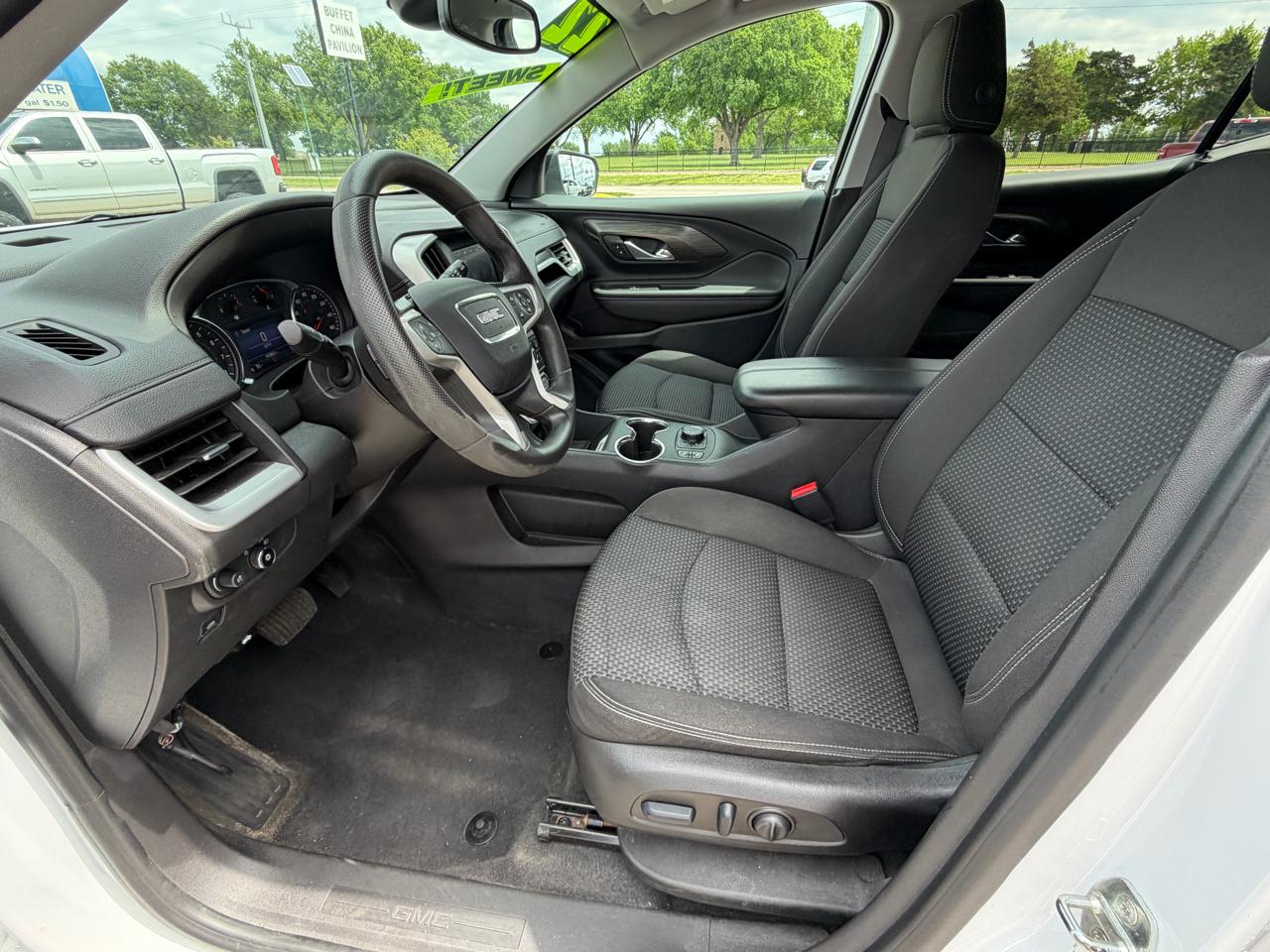 GMC Terrain FWD 4dr SLE 2022