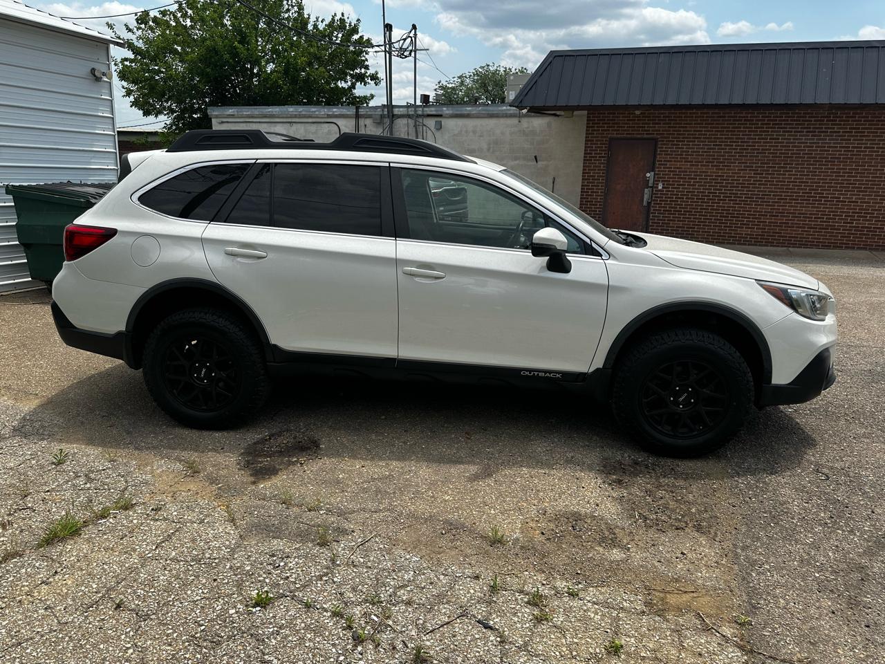 Subaru Outback 2.5i Premium 2019