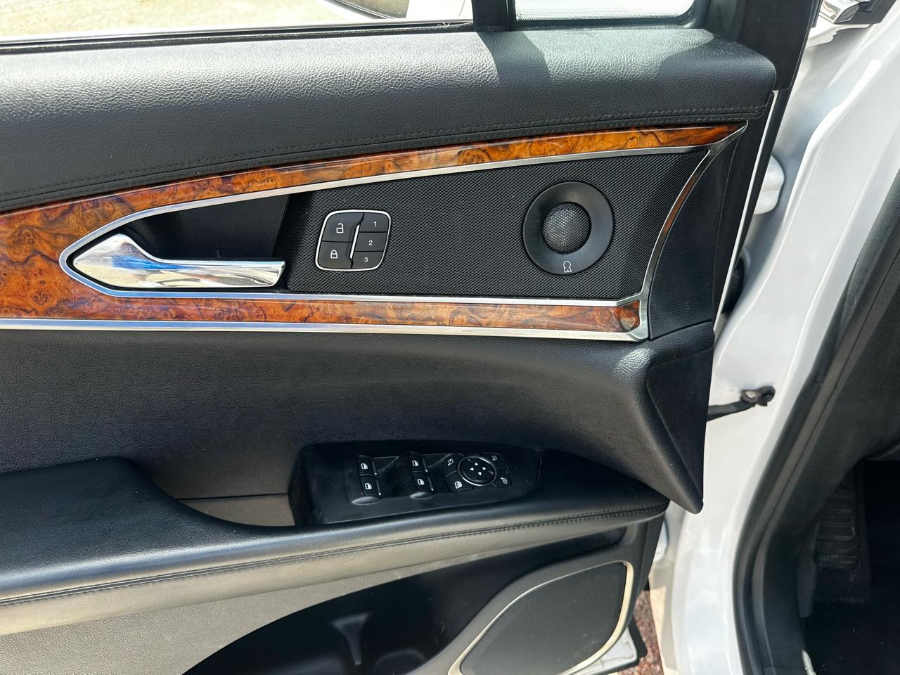 Lincoln Nautilus Reserve AWD 2019