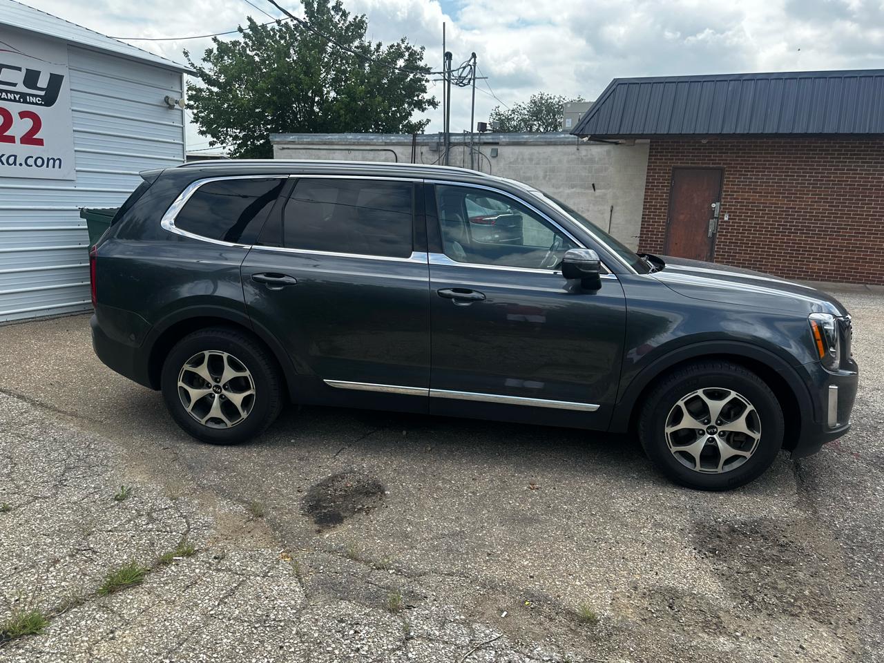 Kia Telluride S FWD 2021