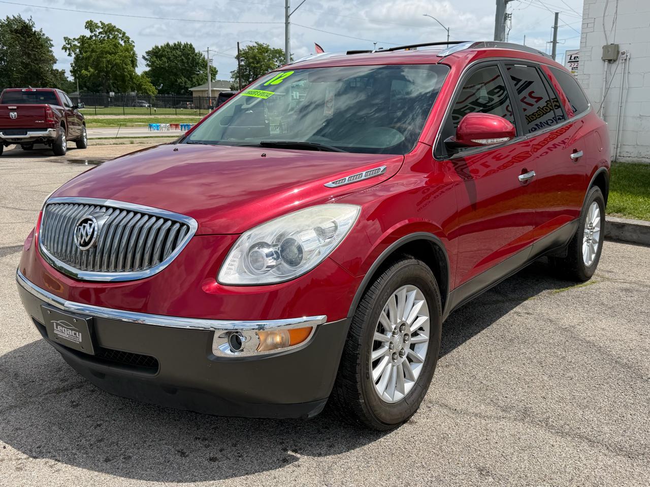 Buick Enclave FWD 4dr Leather 2012