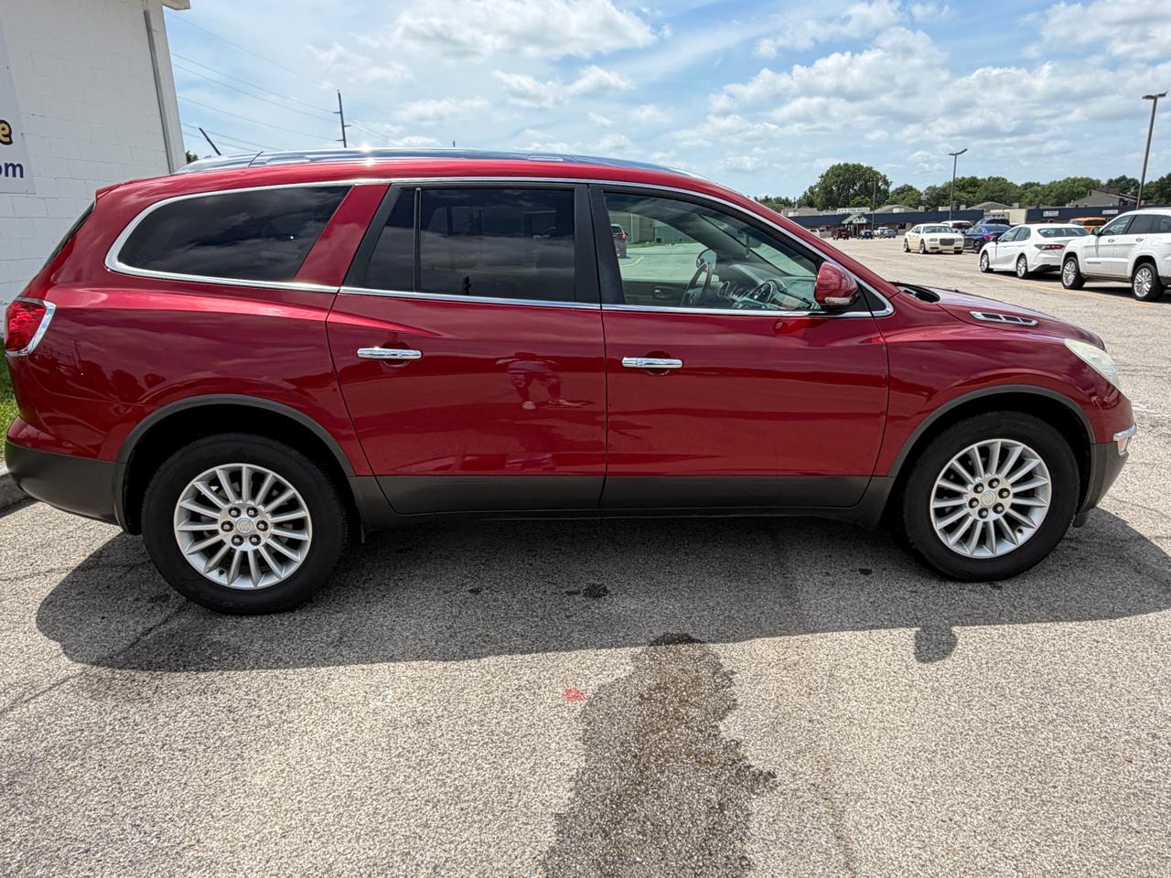 Buick Enclave FWD 4dr Leather 2012