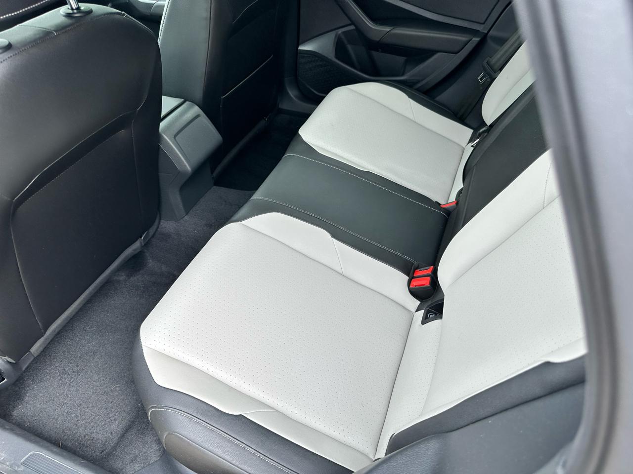 Volkswagen Jetta R-Line Auto w/SULEV 2019
