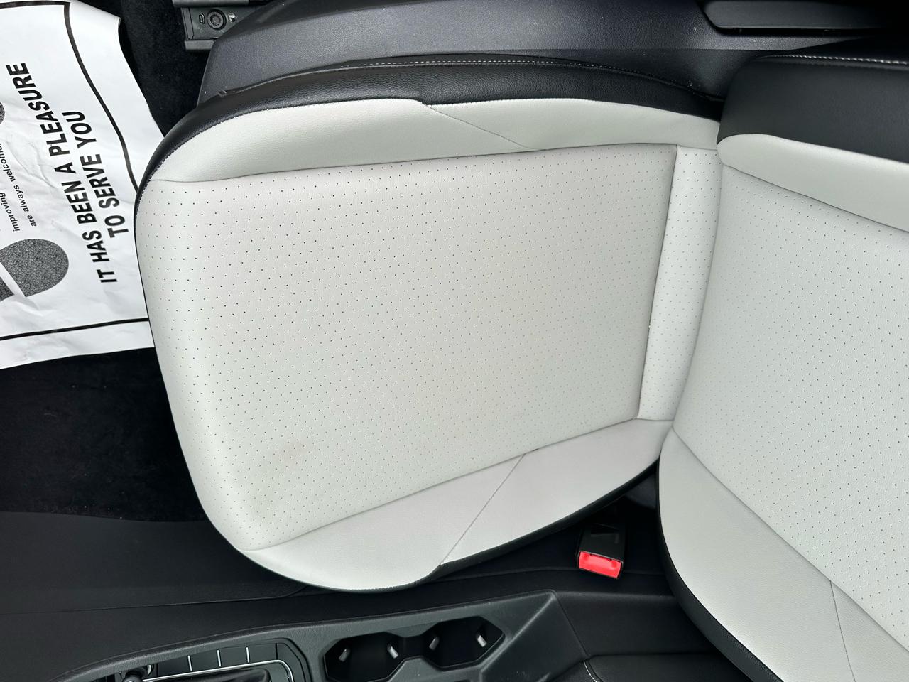 Volkswagen Jetta R-Line Auto w/SULEV 2019