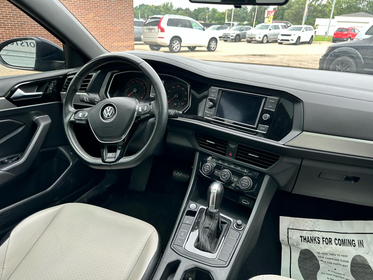 Volkswagen Jetta R-Line Auto w/SULEV 2019