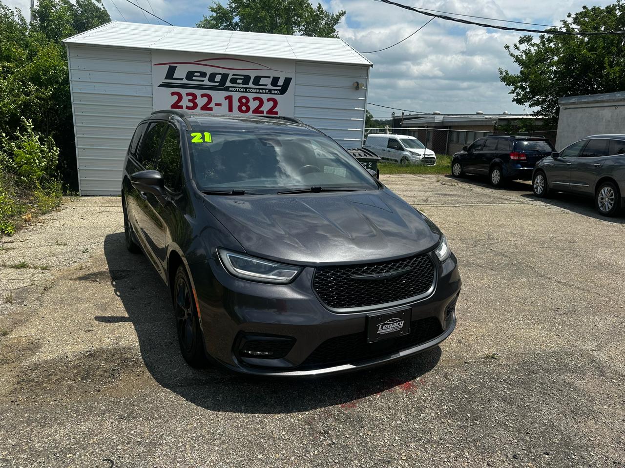 Chrysler Pacifica Touring L FWD 2021
