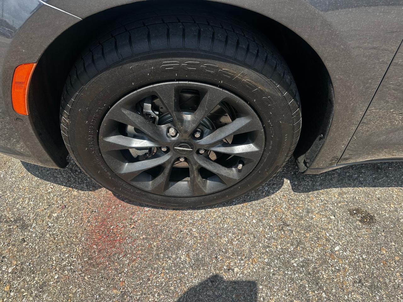 Chrysler Pacifica Touring L FWD 2021