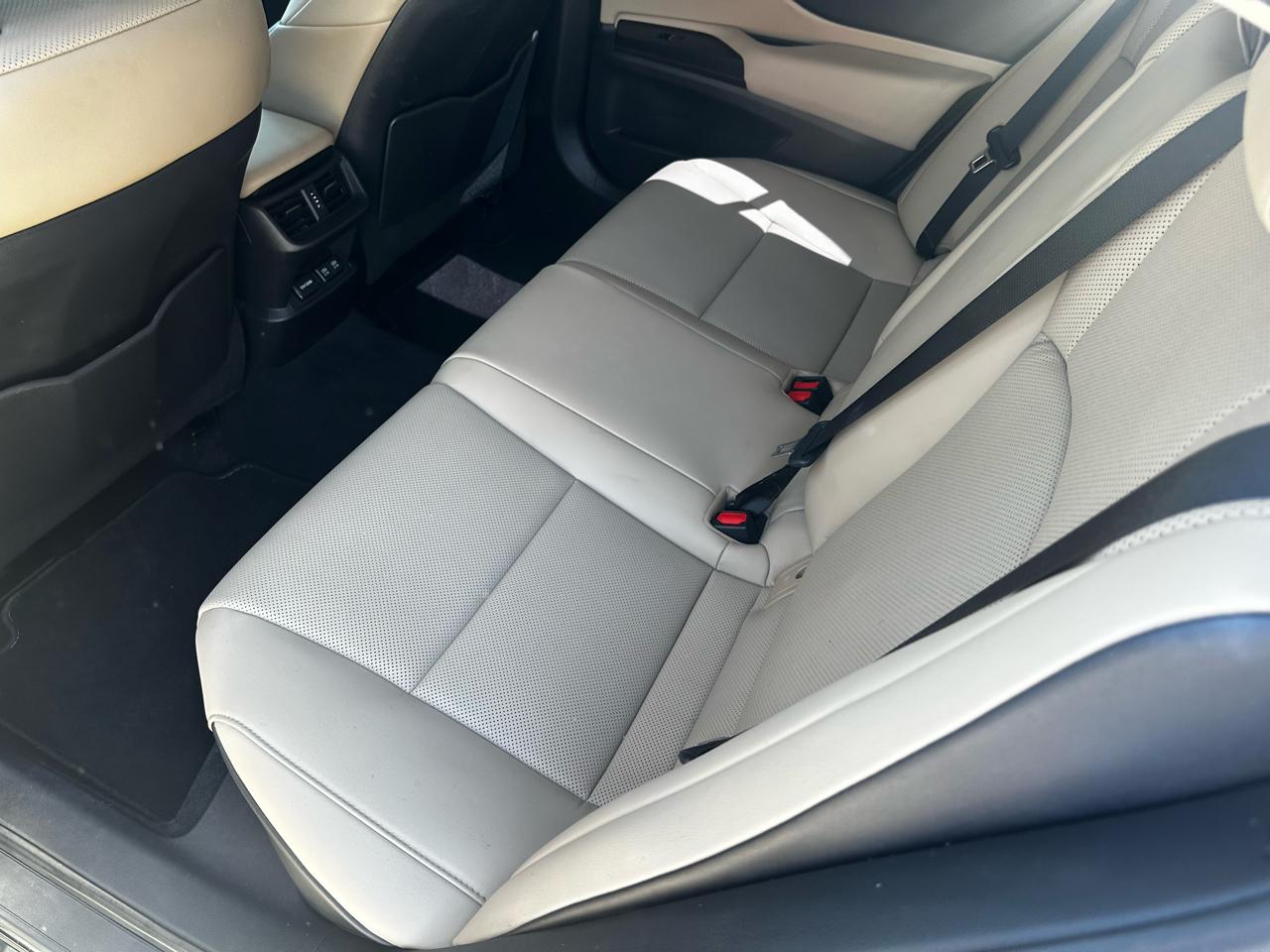 Lexus ES ES 350 FWD 2021