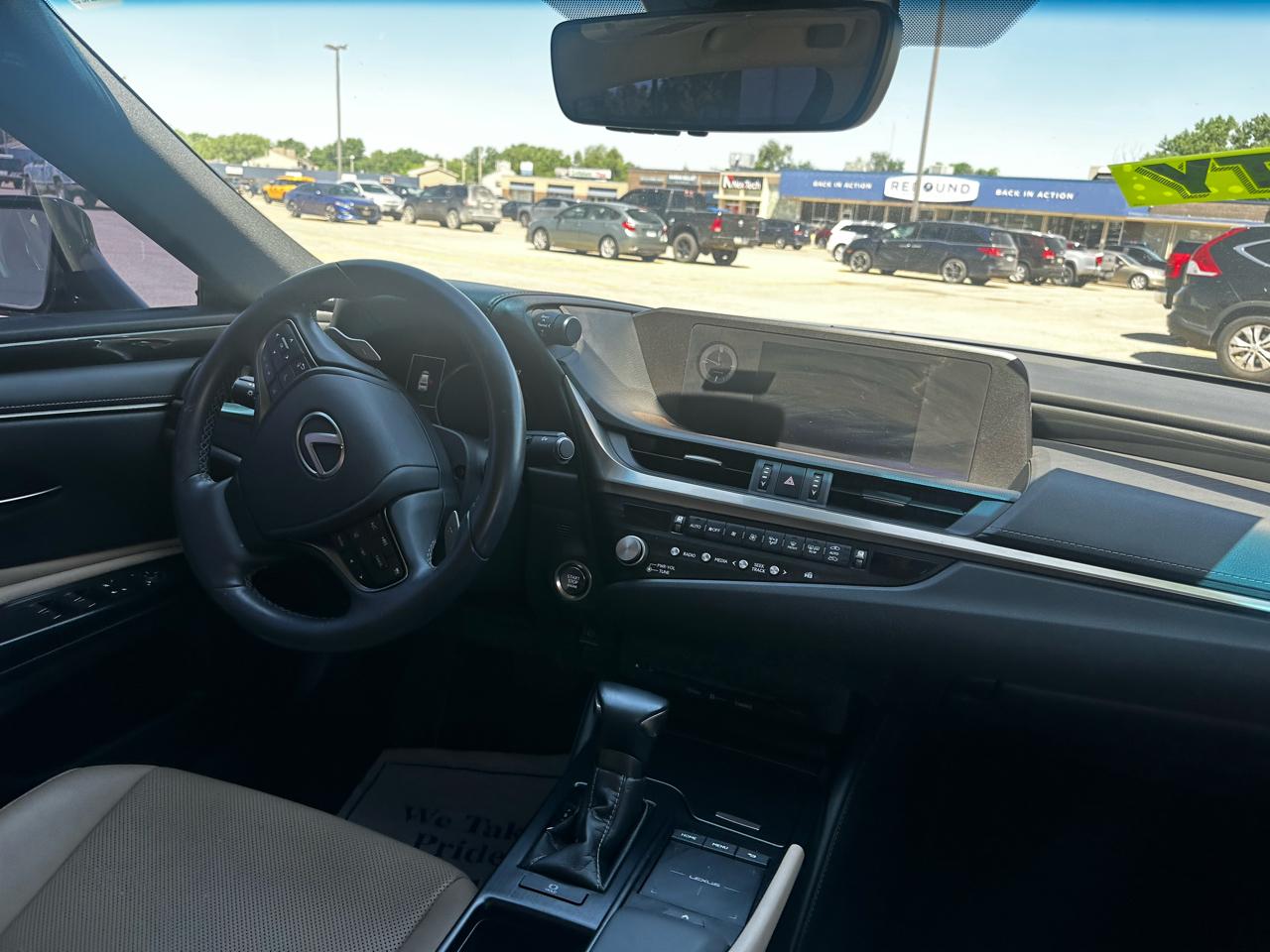 Lexus ES ES 350 FWD 2021