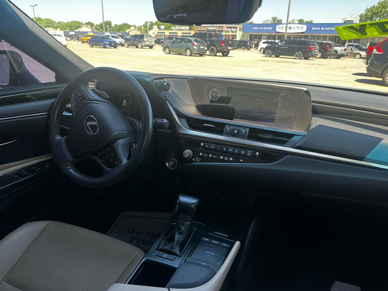 Lexus ES ES 350 FWD 2021