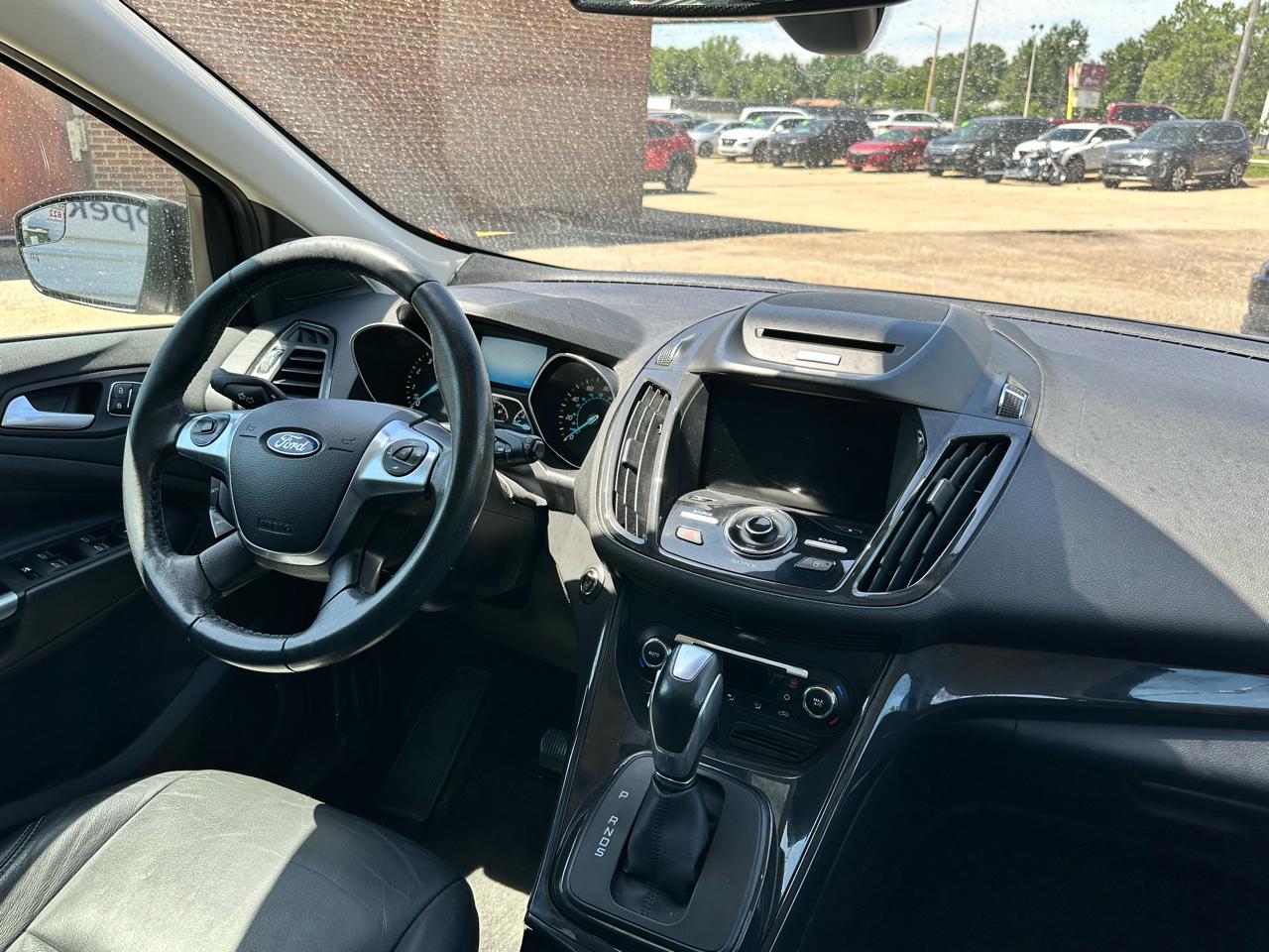 Ford Escape FWD 4dr Titanium 2016