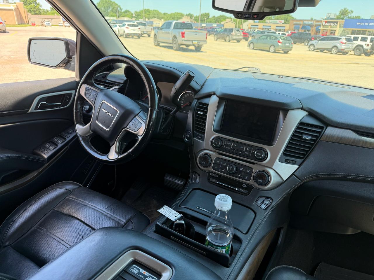 GMC Yukon XL 4WD 4dr Denali 2018