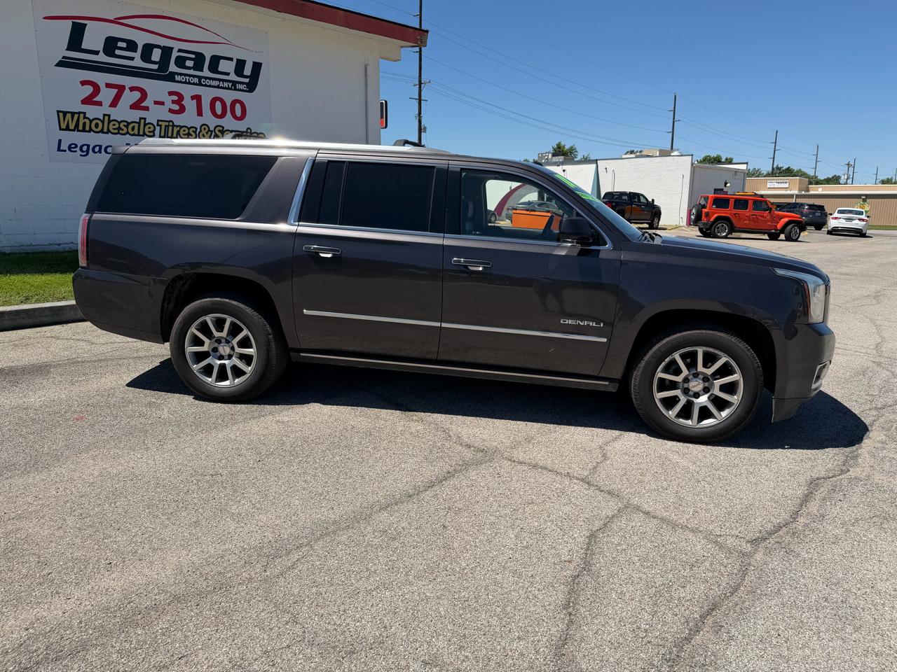GMC Yukon XL 4WD 4dr Denali 2018
