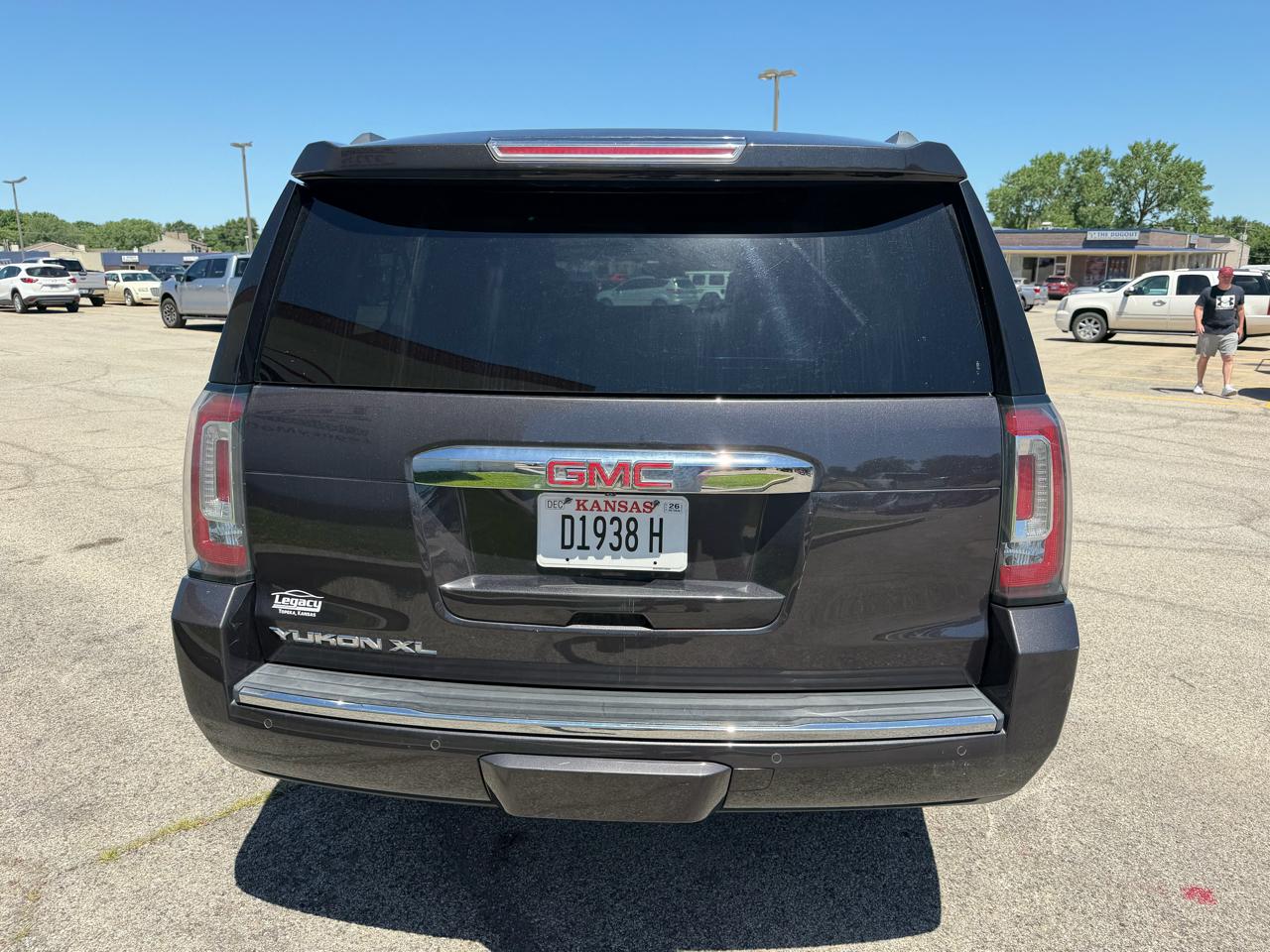 GMC Yukon XL 4WD 4dr Denali 2018