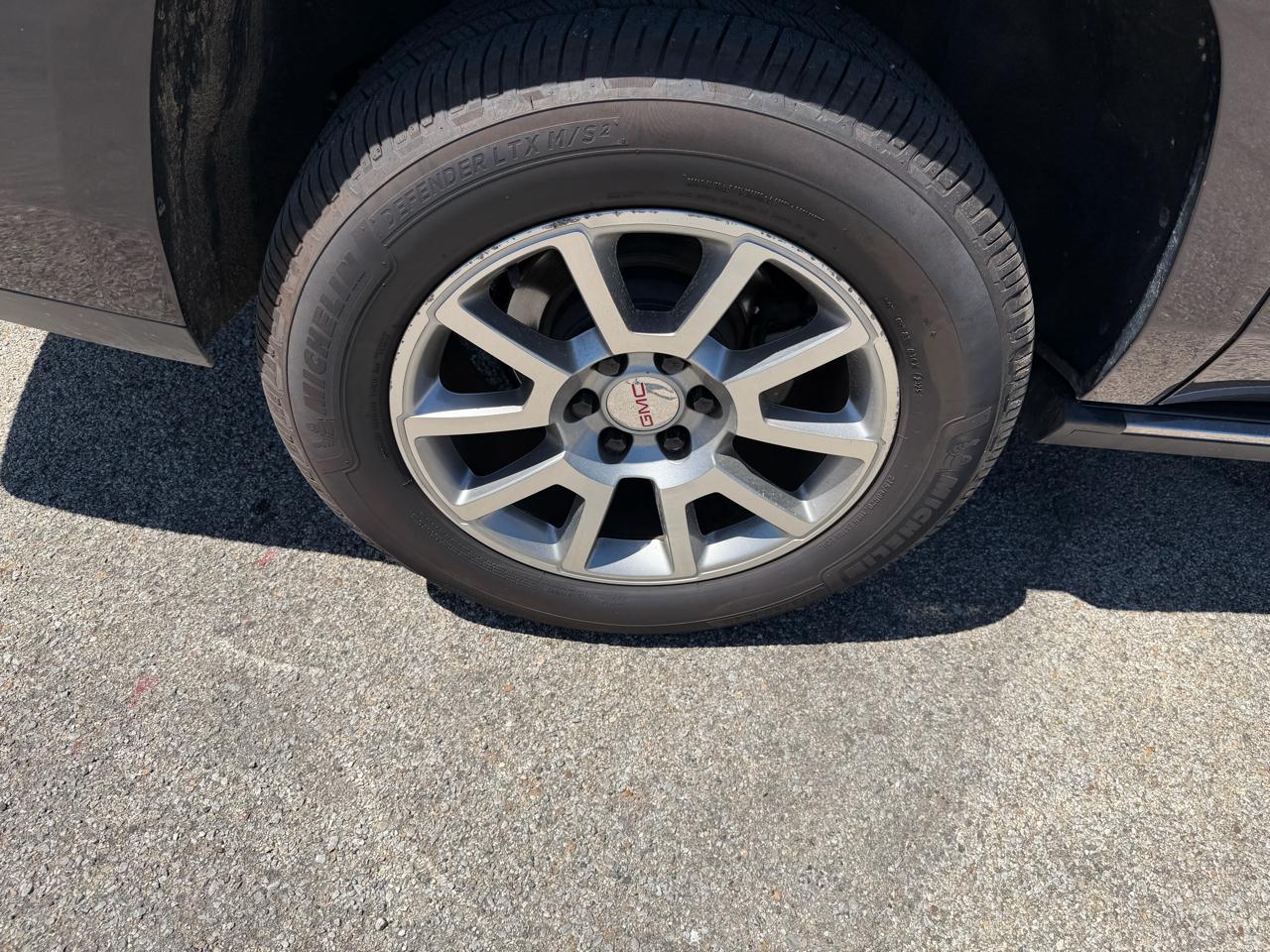 GMC Yukon XL 4WD 4dr Denali 2018