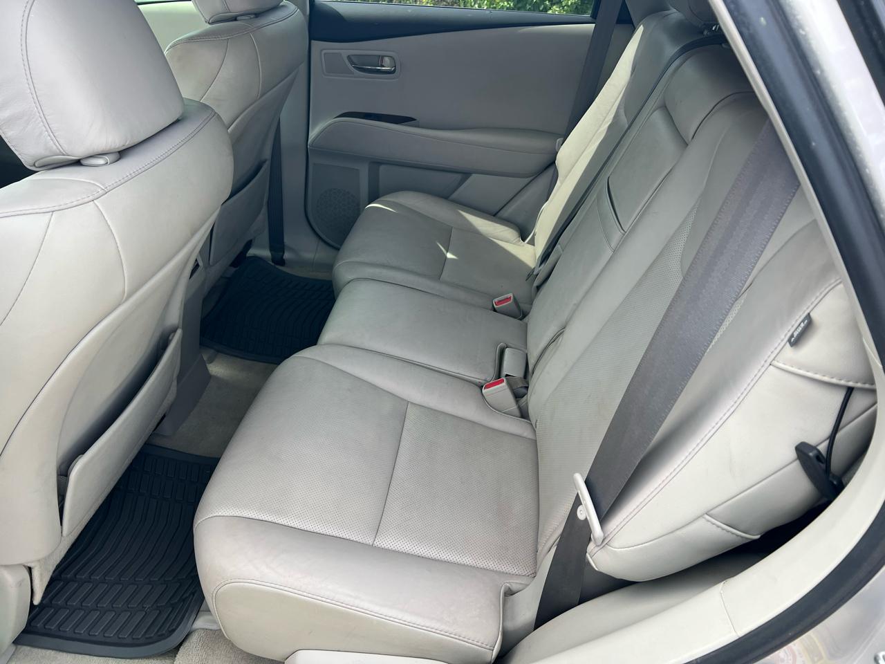 Lexus RX 350 FWD 4dr 2011