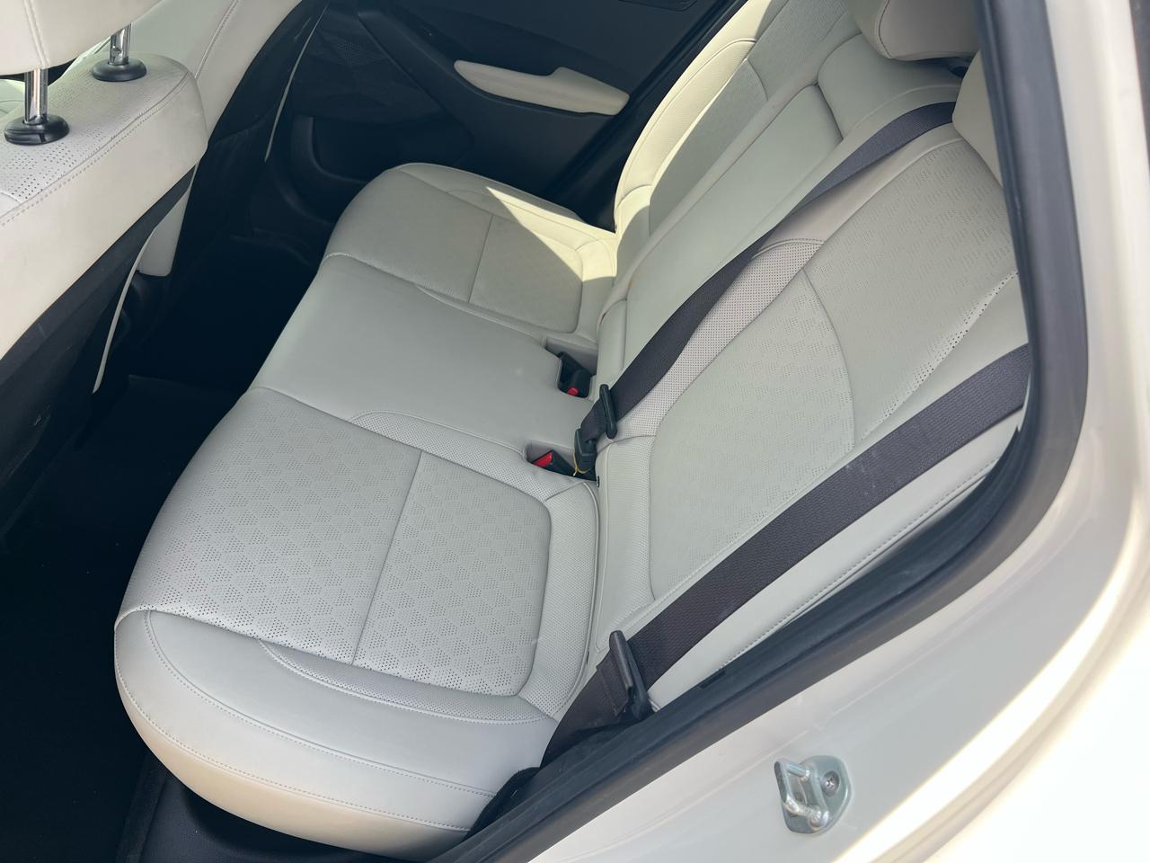 Kia Seltos SX DCT AWD 2021