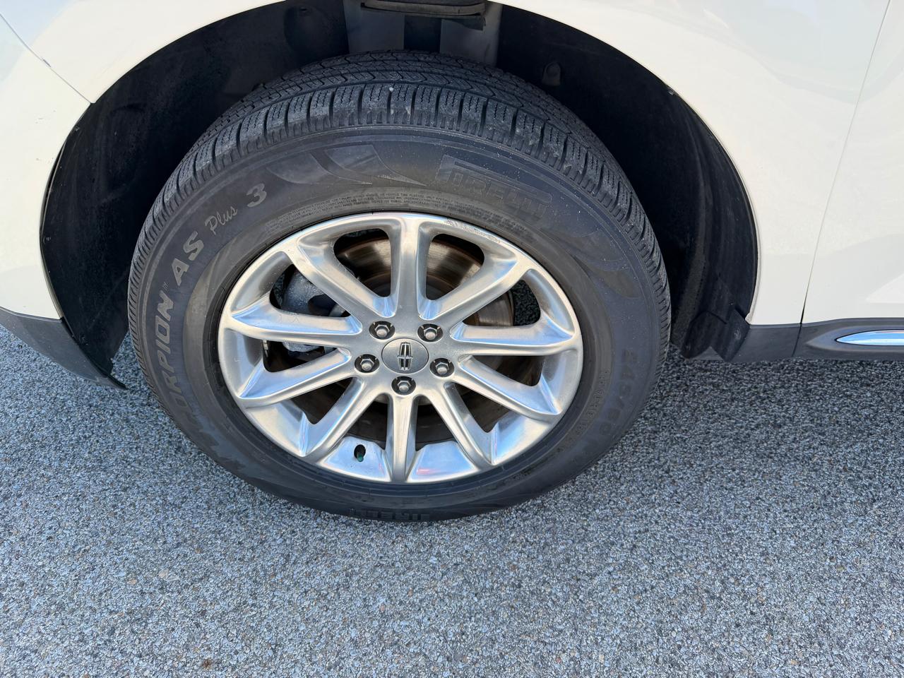 Lincoln MKX FWD 4dr 2012