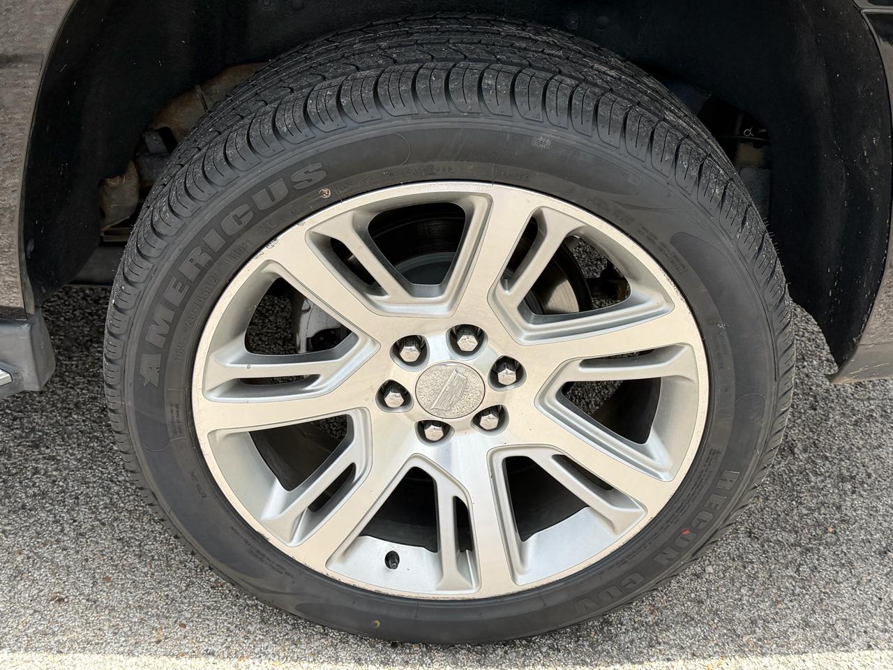 Cadillac Escalade 4WD 4dr Luxury 2018