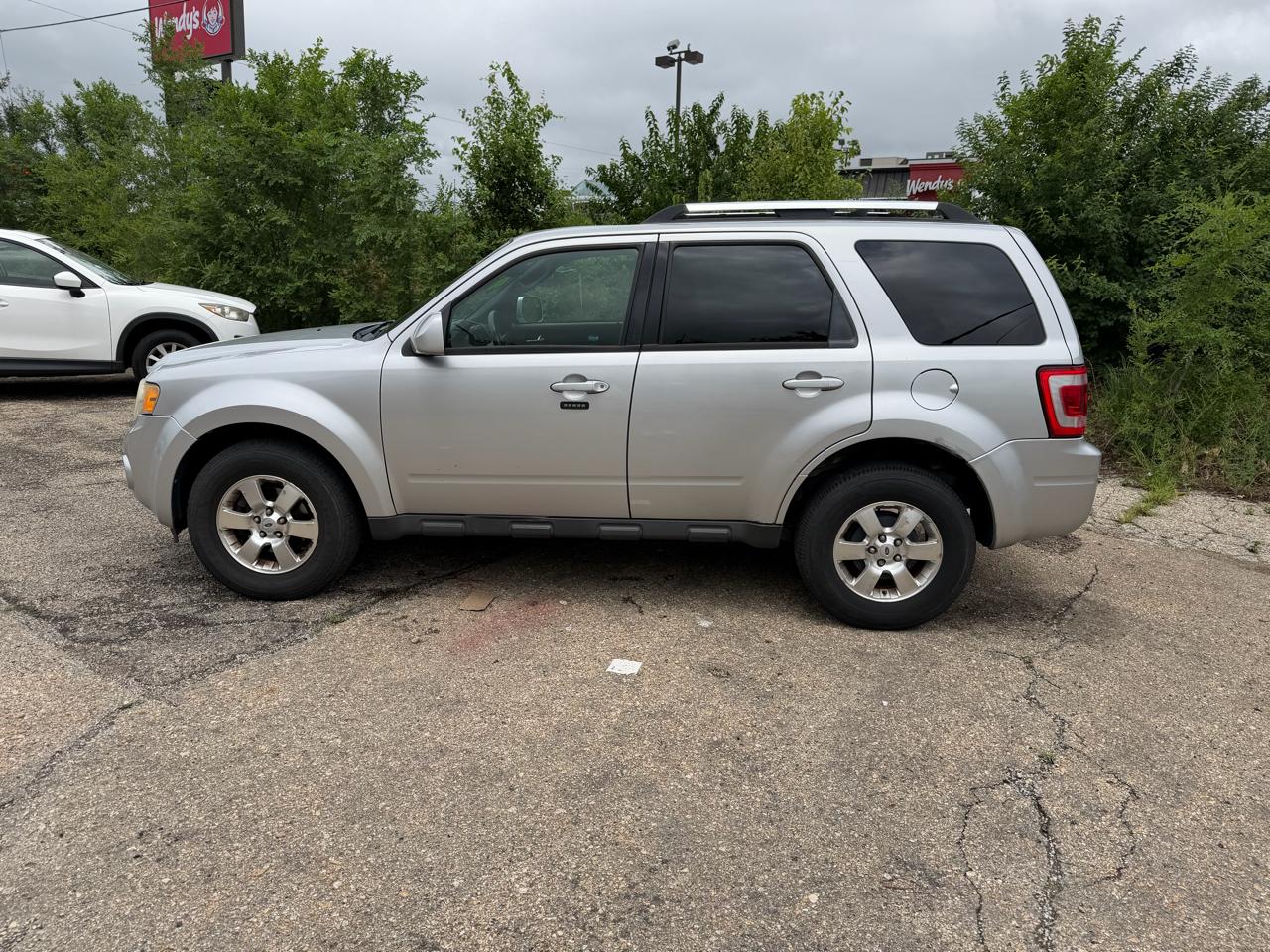 Ford Escape 4WD 4dr Limited 2010