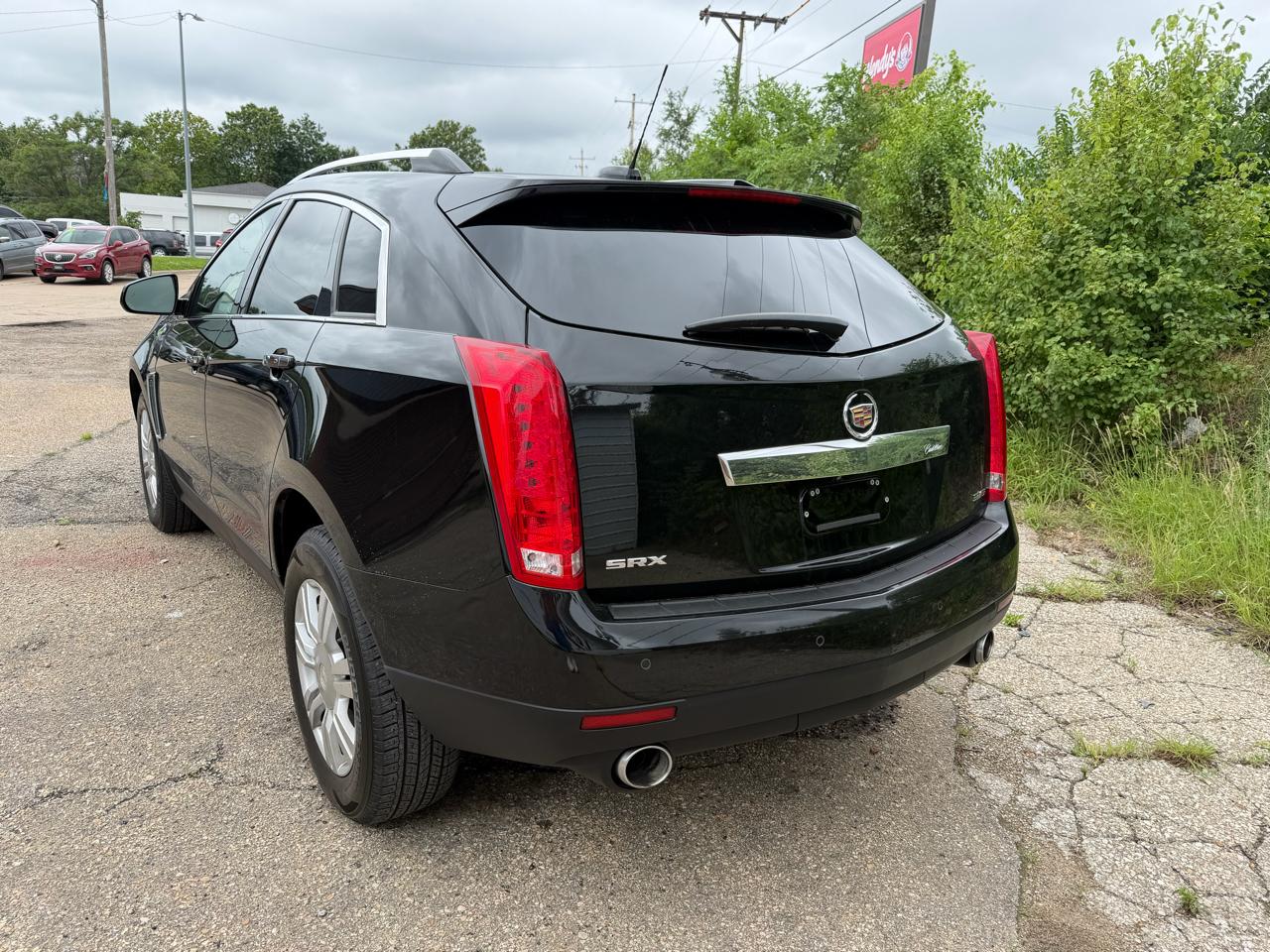 Cadillac SRX FWD 4dr Luxury Collection 2016